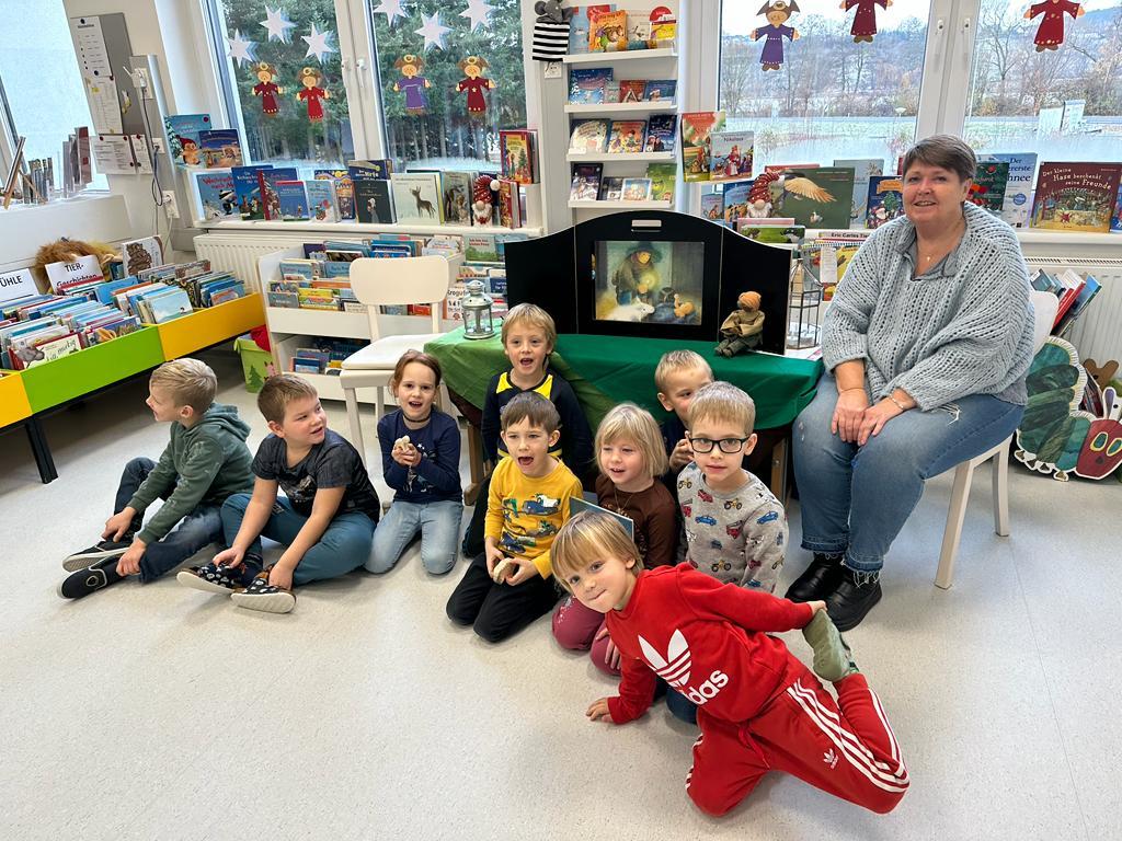 kamishibai dagmar geschichtenteppich