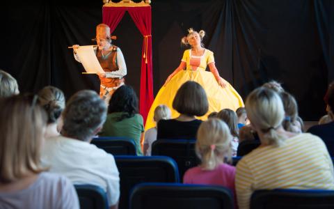 Die Froschkönigin Kindertheater